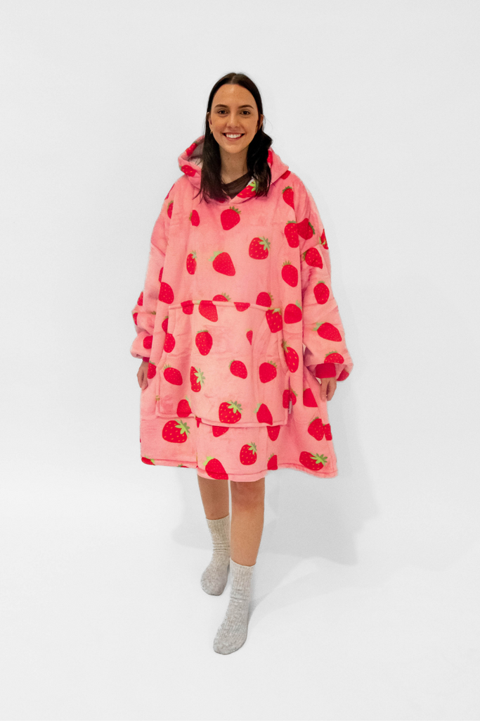  Strawberry Pop | Strawberry-themed Blanket Hoodie